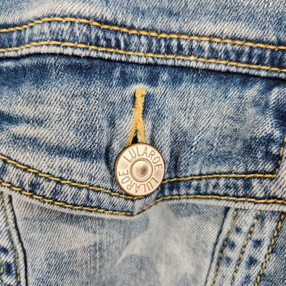 Lularoe Jaxon Denim Jacket Womens Size 3XL Blue Star Print Button Front Stretch - Picture 5 of 8